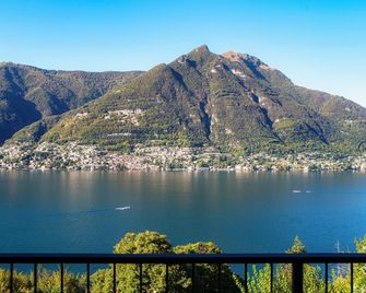 Blue Stay - By Myhomeincomo - Faggeto Lario - Buiten zicht
