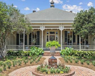 Hannah House by Louisiana Hospitality Group - Saint Francisville - Building