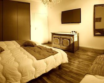 Gîte de La Jéraphie - La Souterraine - Bedroom