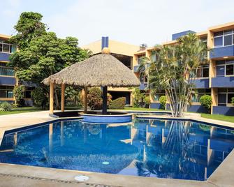 Hotel Calli - Santo Domingo Tehuantepec - Pool