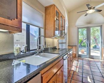 Pet-Friendly Borrego Springs Retreat - Borrego Springs - Kuchyň