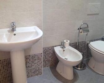 Milan Hotel - Hostel - Mailand