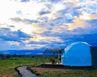 Amanya 1-bed Leopard Family With Mt Kilimanjaro vi - Campsite - Amboseli