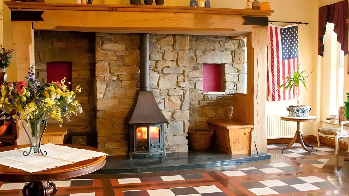 Fitzgeralds Hotel