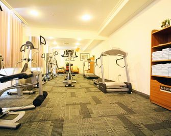 Yaling Hotel - Макунг - Тренажерний зал