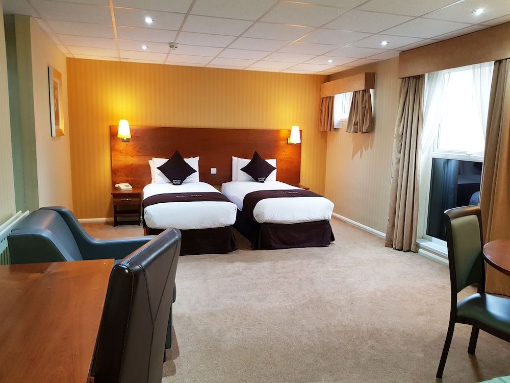 Apollo Hotel thumbnail 2