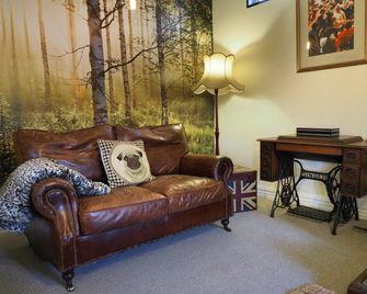 The Ferry Bed & Breakfast - Queenstown - Sala de estar