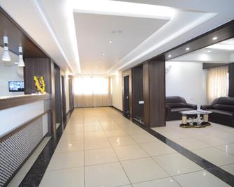 Hotel Kirti - Jamnagar - Lobby