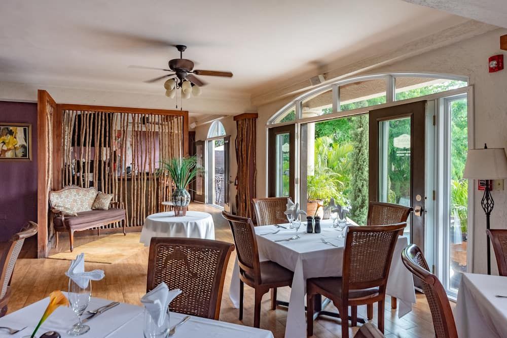 Hotel Villa Therese - Pétionville - Restaurant