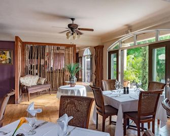 Hotel Villa Therese - Pétionville - Restaurant