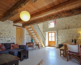Viard Barn - Montbrun-les-Bains - Sala de estar