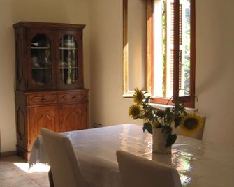 B&B La Giara di Assisi - אסיסי - חדר אוכל