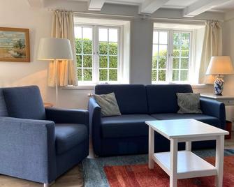 Altes Friesenhaus Ost - Morsum - Wohnzimmer