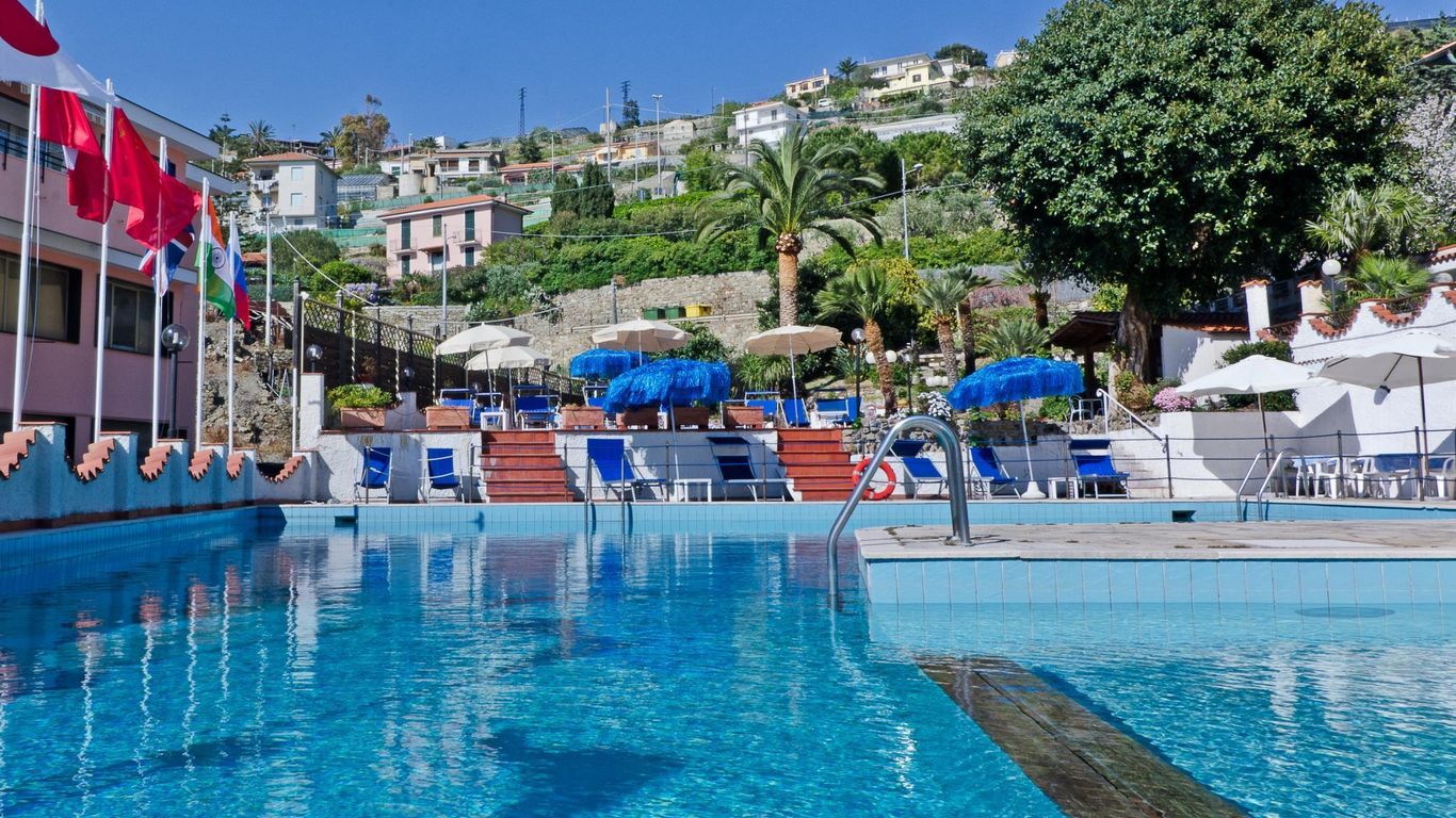 Hotel Ariston Montecarlo