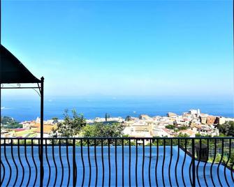 Villa Mundis Relais - Massa Lubrense - Balkon