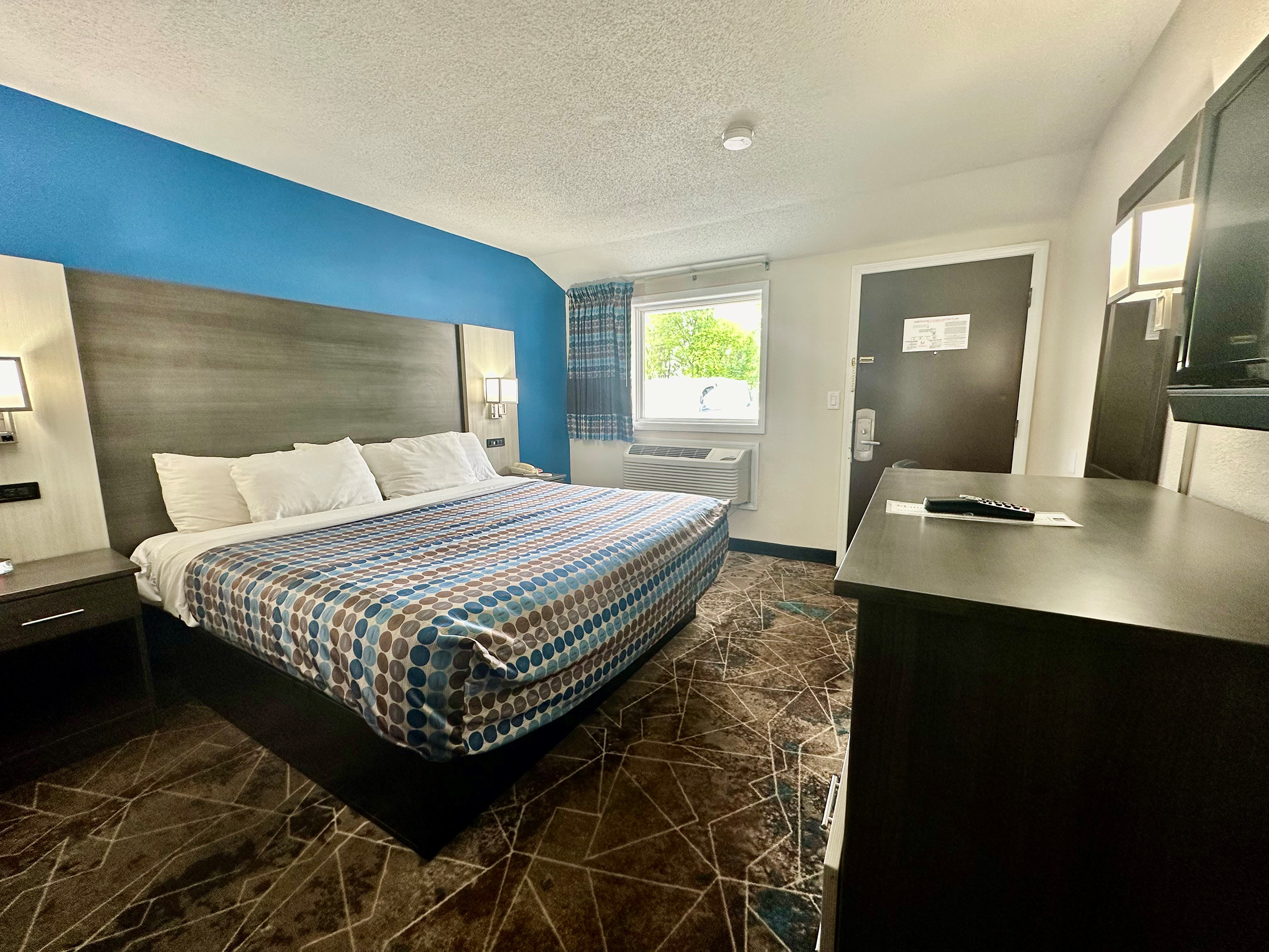 Red Carpet Inn Orchard Park - Orchard Park - Bedroom