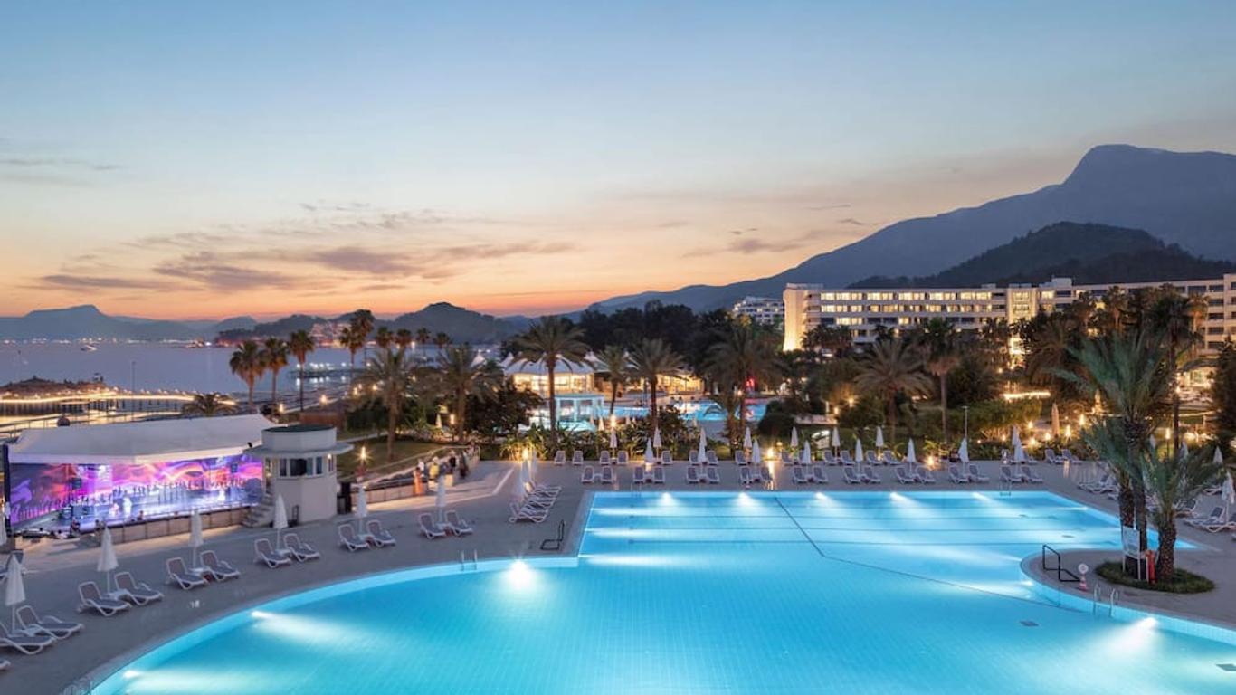 Mirage Park Resort