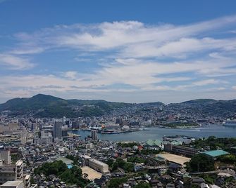 Luke Plaza Hotel - Nagasaki - Vista del exterior