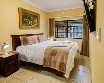Overlander Homestead Motel - Roma - Bedroom