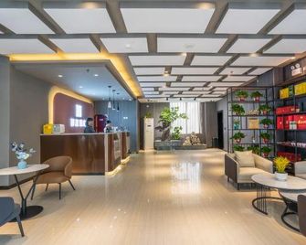 Eaka 365 Hotel North Tianshan Road Branch - Shijiazhuang - Recepción