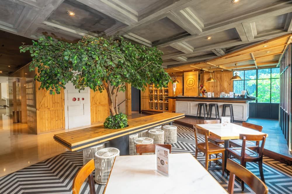 Oria Hotel Jakarta - ג'קרטה - מסעדה