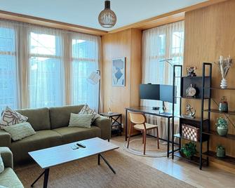 Votre Oasis Au Coeur De Lausanne - Lausanne - Living room