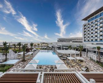 Rixos Gulf Hotel Doha - Doha - Piscina