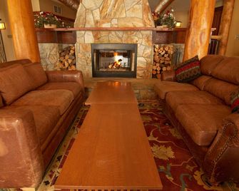 Snow Creek Cabins by Fernie Lodging Co. - Fernie - Lounge