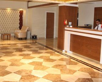 Grand Aras Hotel - Elâzığ - Recepce
