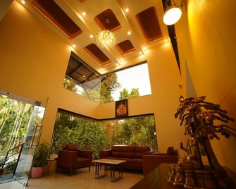 Aananda Wellness and Resorts - Dharmasthala - Lounge