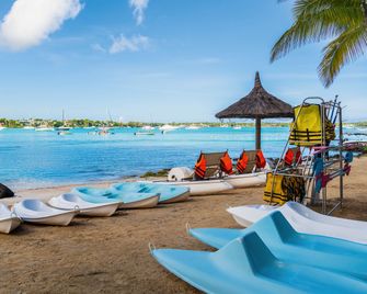 Mauricia Beachcomber Resort & Spa - Grand Baie - Playa