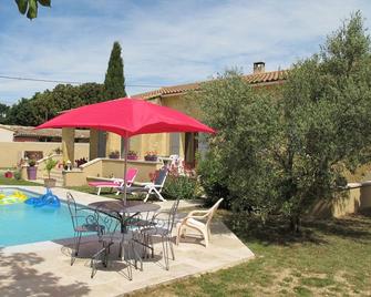 Villa Kasara by Interhome - Mazan - Pool