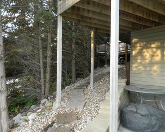 Richmond Lake Getaway - Aberdeen - Patio