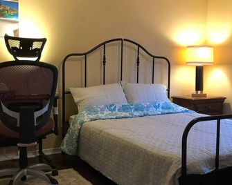 Abanico Apartment by Gatineau Park - long stays - Gatineau - Soveværelse