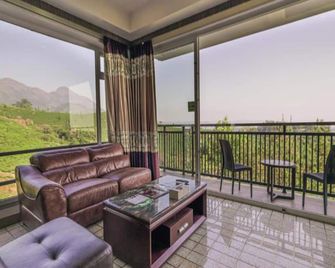 Parakkat Nature Resort - Munnar - Balkon