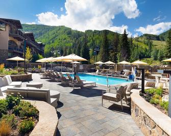 Manor Vail Lodge - Vail - Uima-allas