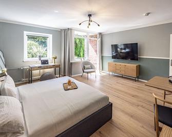 have-a-nice-Stay - modern, nahe Bahnhof, ruhig - Ahrensburg - Schlafzimmer
