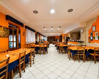 Hotel Cascia Ristorante - Cascia - Restaurant