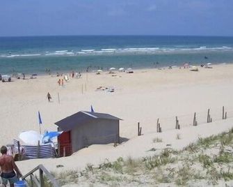 Ground floor apartment with private garden - Mimizan - Strand