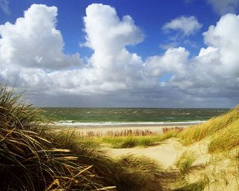 توب أبارتمينتس روث آم شتراندي - Sylt - شاطئ