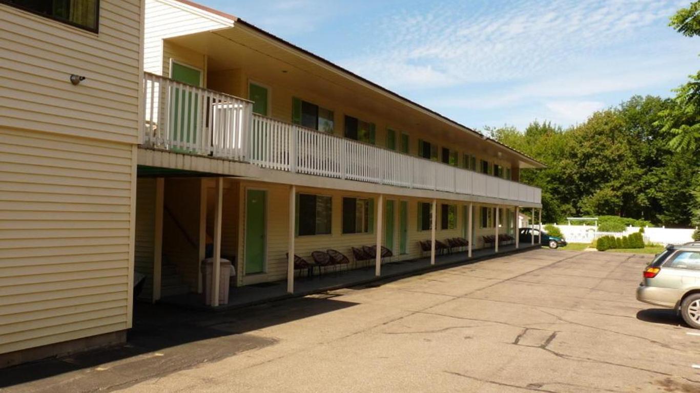 Footbridge North Hotel