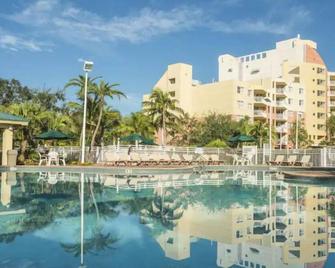 Vacation Village 1 at Bonaventure 1br sleeps 4 - Weston - Piscina