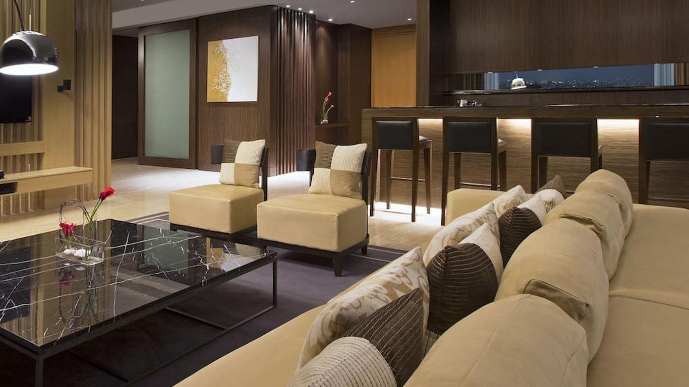 The Westin Mumbai Garden City