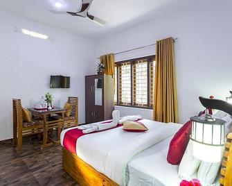 At Wood Resort Munnar - Devikolam - Habitación