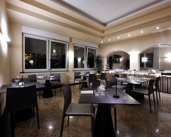 Hotel Internazionale - Domodossola - Ресторан