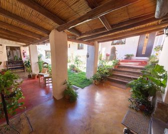 Hotel Norte Rupestre - Tilcara - Patio