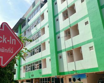 111 Mansion Roiet - Roi Et - Edificio