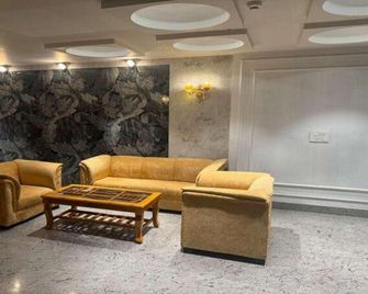 Geetanjali Hotel & Motel - Bharatpur - Lobby
