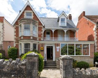 The Limes - Swanage - Building