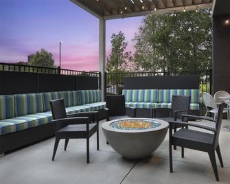 Home2 Suites by Hilton Denver International Airport - Denver - Building